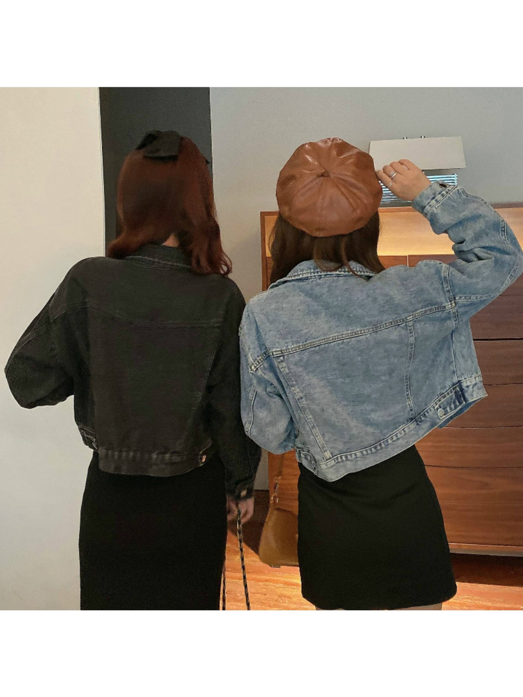 Chic Korean-Inspired Vintage Denim Jacket for Women, a Fashionable Piece That Gives a Youthful Look
