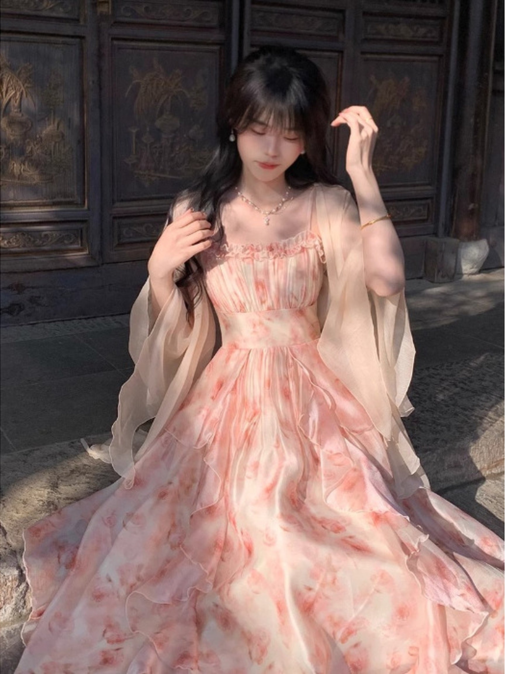 2026 Summer Eden Oil Painting Floral Print Dress - Sleeveless Ruffled Hem Design - Waist-Cinching Style - Lightweight Polyester Fabric - Perfect for Casual Wear - Comfortable and Breathable - Ideal for Daily Outings, Street Style, Travel, Office